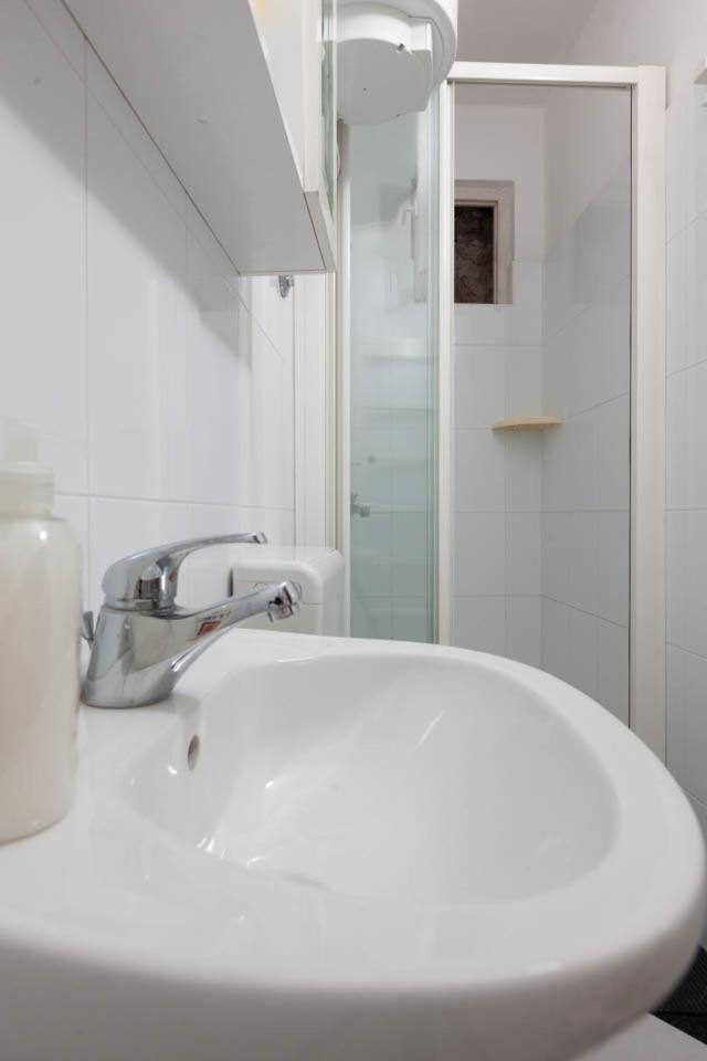 Apartmani Marija ポドゥゴラ エクステリア 写真
