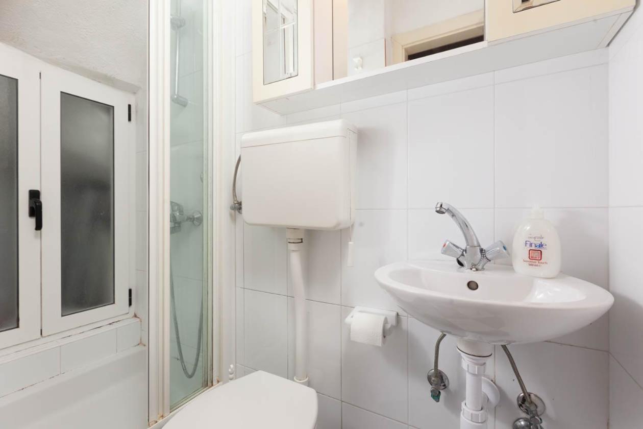 Apartmani Marija ポドゥゴラ エクステリア 写真